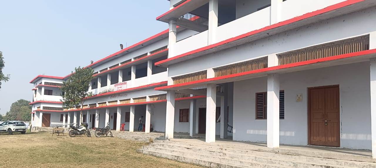 SRI KRISHNA SHIKHAN PRAIKSHAN SANSTHAN,BALLIPUR,HASANPUR, CHANDAULI  (U.P.)	